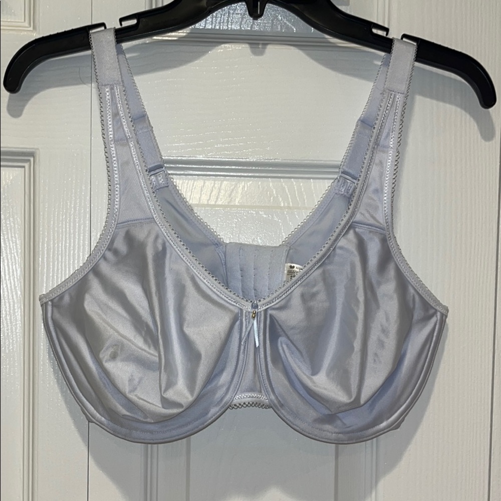 Wacoal Basic Beauty light blue Bra